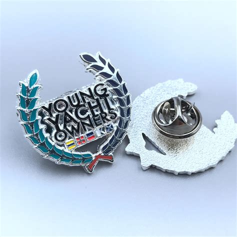 designer lapel pins for women.